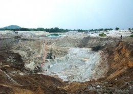 Lokasi lahan penambangan timah di kepulauan Bangka Belitung. Aktivitas penambangannya telah lama ada dan dilakukan baik secara legal maupun ilegal oleh masyarakat. (dok jurnal3.com)