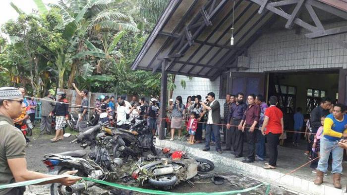 Lokasi serangan bom di Gereja Oikumene Samarinda. (foto: tribunnews)"