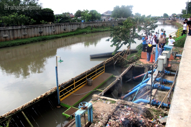 Intake Cengkareng drain. (Foto Ganendra)