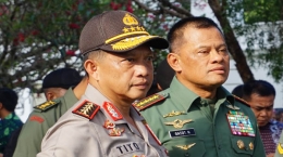 Kapolri Tito Karnavian dan Panglima TNI Gatot Nurmantyo sebagai para cah angon I Sumber okes.co.id