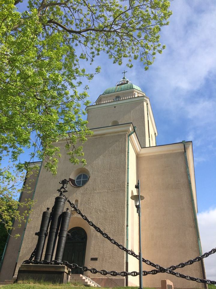 Gereja di Suomenlinna
