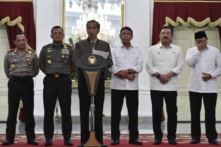 Presiden Jokowi menanggapi peristiwa demo 4 November 2016 (hariansib.co)
