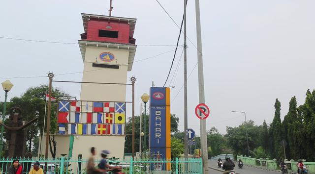 Menara Syahbandar di Jalan Pasar Ikan, Jakarta Utara (news.liputan6.com)