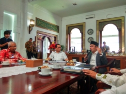 Menteri Perhubungan, Budi Karya Sumadi dan Walikota Bandung, Ridwan Kamil