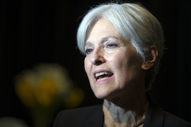 Jill Stein berkampanye menuntut proses recount di tiga negara bagian. Sumber: The Huffington Post