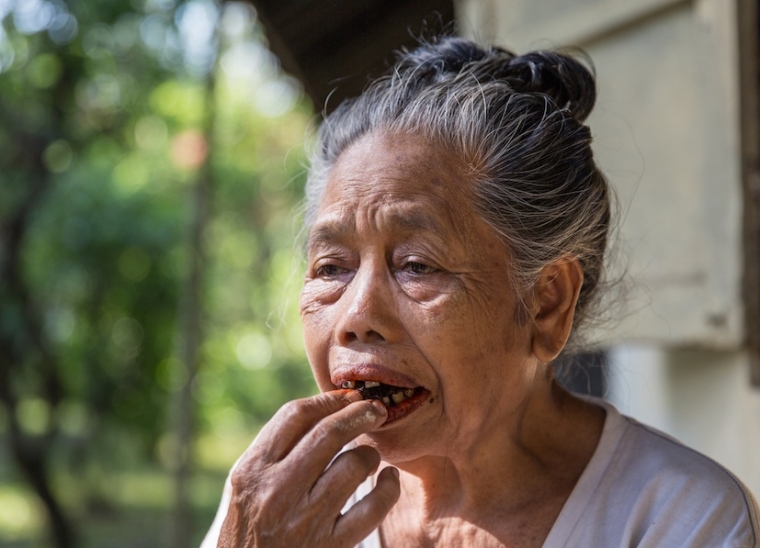 Mbah Kendri Gambaran Lain Pulau Dewata Yang Terekam Di Lensa Rudi Halaman All Kompasiana Com