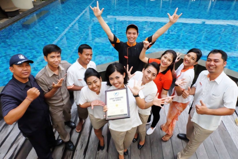 Staff Sun Island Hotel Kuta