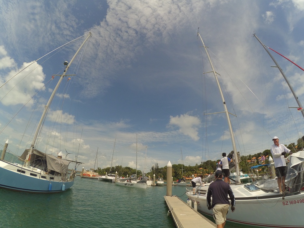 Deretan yacht yang terparkir di Nongsa Point Marina. | Dokumentasi Pribadi