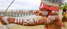 Keunikan budaya Papua (Sumber foto: indonesia.travel)