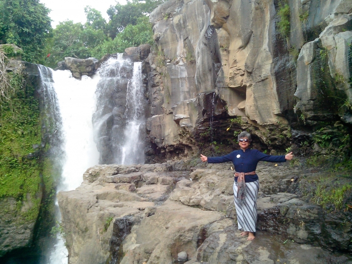 Tukad Petanu dan Air Terjun Blangsinga oleh santi Tukad Petanu dan Air Terjun Blangsinga oleh santi