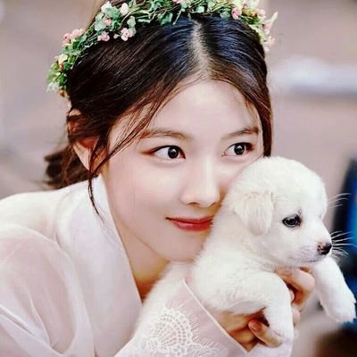 twitter.com/kimyoojung