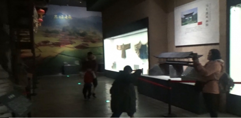Diorama budaya Zhangjiajie (dokumentasi pribadi)