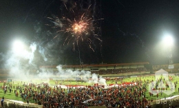 Selebrasi juara ISC Persipura Jayapura di Stadion Mandala Jayapura (Foto: www.indonesiansc.com)