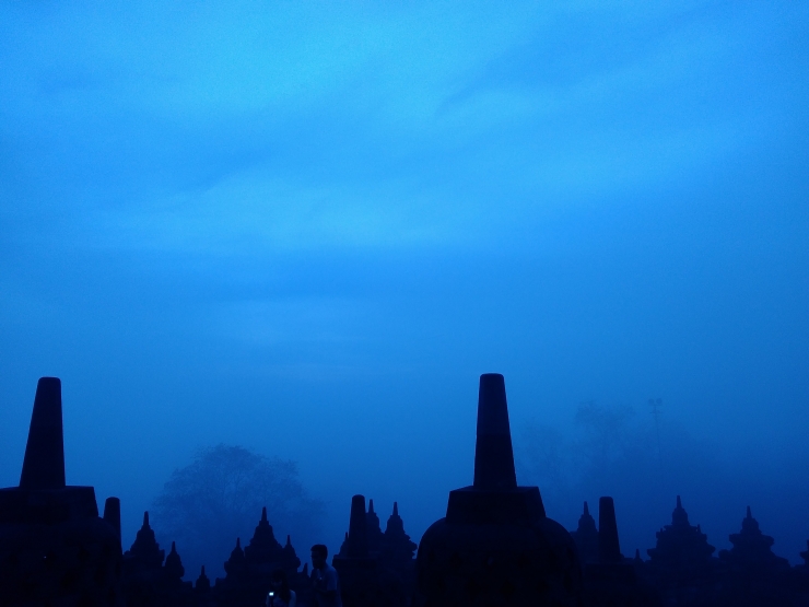 Borobudur Pagi Hari