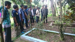 Rencana pemindahan makam Tan Malaka. Koran Padang