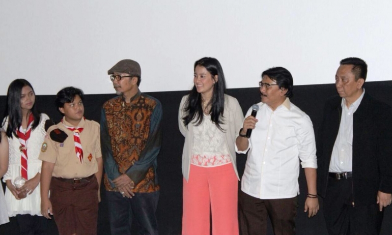 Ketua Kwartir Nasional Gerakan Pramuka, Adhyaksa Dault (kedua dari kanan), memberi sambutan. (Foto: R. Andi Widjanarko, ISJ)