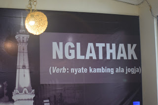 Nglathak itu nyate kambing ala Jogja (dok.pribadi)