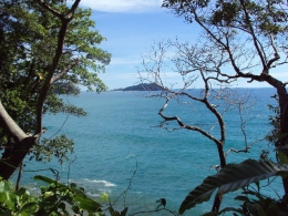 Pulau kecil di Samudera Hindia (Dokumentasi Pribadi)