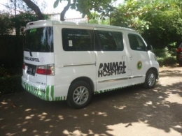 Mobil animal hospital milik taman safari (Dokumentasi Pribadi)