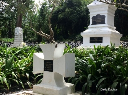 Makam Jerman di Desa Sukaresmi, Kecamatan Megamendung, Kabupaten Bogor