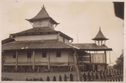 The old mosque in Kotawaringin village which wasbuilt by Kiai Gadai