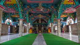 dalam kuil Shri Mariamman (Dokumentasi Pribadi) 