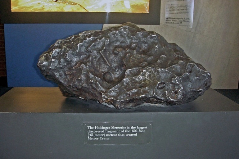 http://www.amusingplanet.com/2013/07/the-incredible-barringer-meteor-crater.html