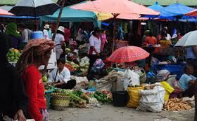Foto Pasar Tarutung dari Satu Sudut (nababan.wordpress.com)