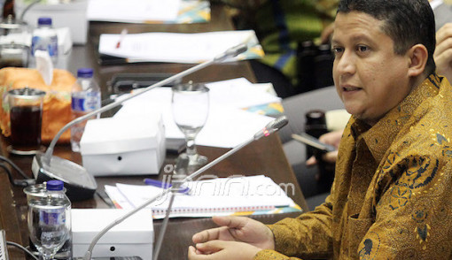 Ketua Badan Pengawas Pemilu (Bawaslu) Muhammad, yang kini mencalonkan dirinya sebagai Ketua KPU, ternyata pernah menjadi anggota FPI di makassar, Sulawesi Selatan (Foto: dokumen JPNN.Com)