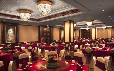https://www.foody.id/jakarta/shang-palace-shangri-la-hotel