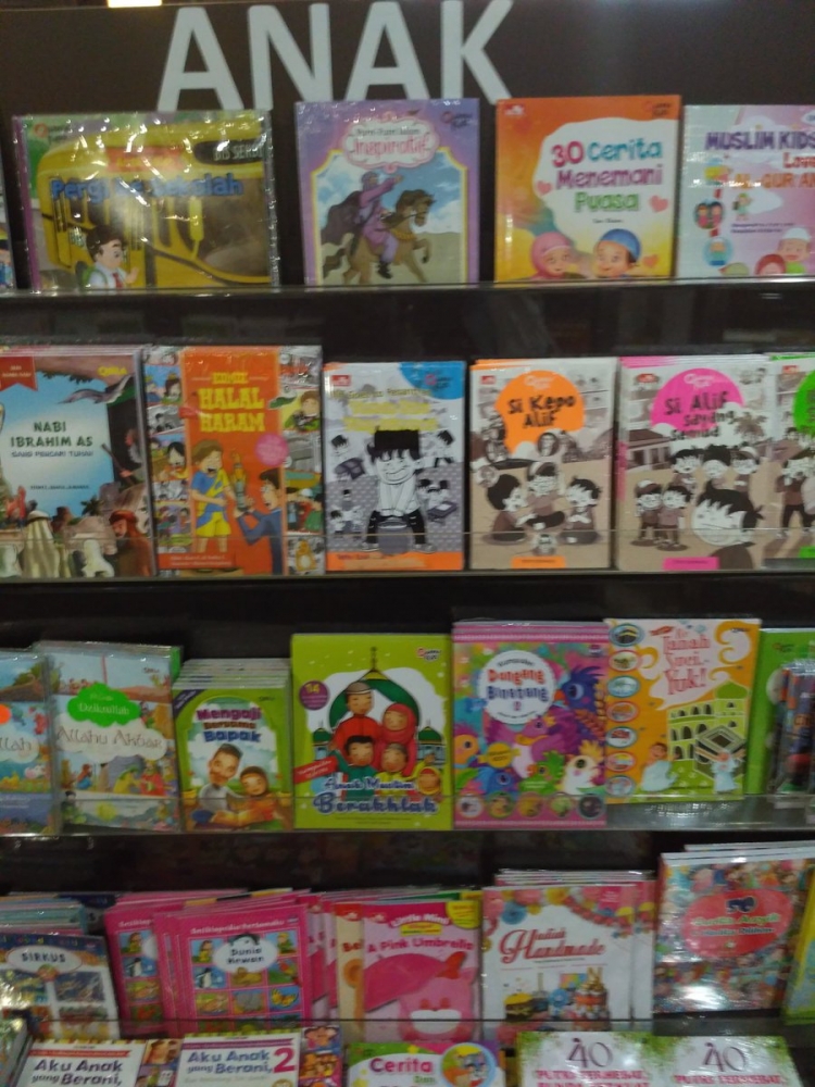 buku-buku anak | sumber: dokumentasi pribadi
