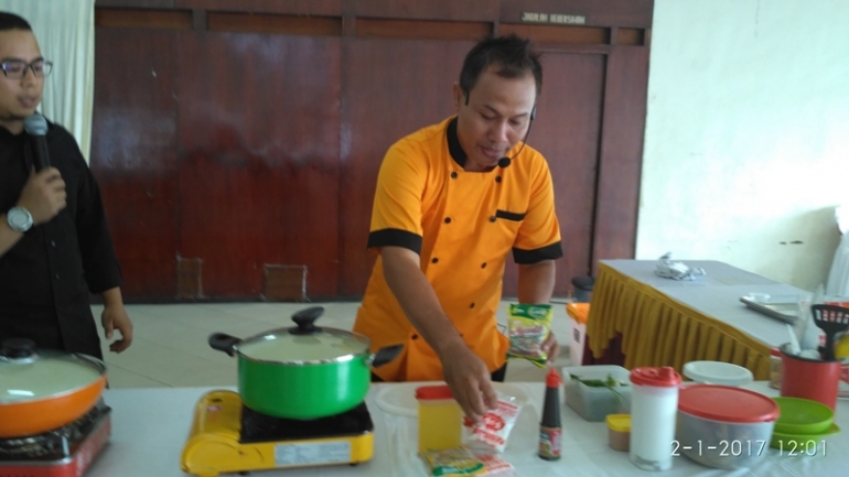 Demo masak bareng Chef Sarwan