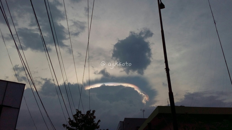 Cloud Iridescence (Dokumentasi Pribadi)