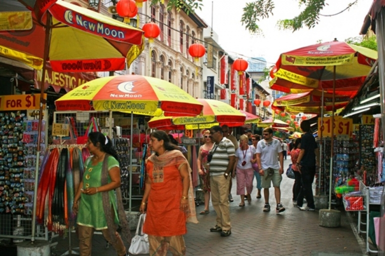 chinatown-singapura-58a16a38d47e61673102f0c7.jpg