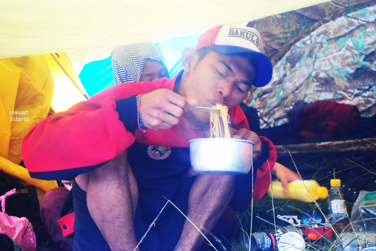 Melahab mie rebus (dok.pri)