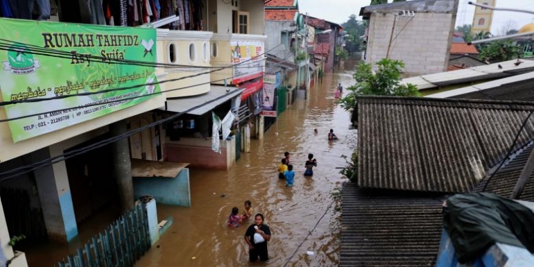 Banjir di Kawasan Cipinang. Sumber; megapolitan.kompas.com