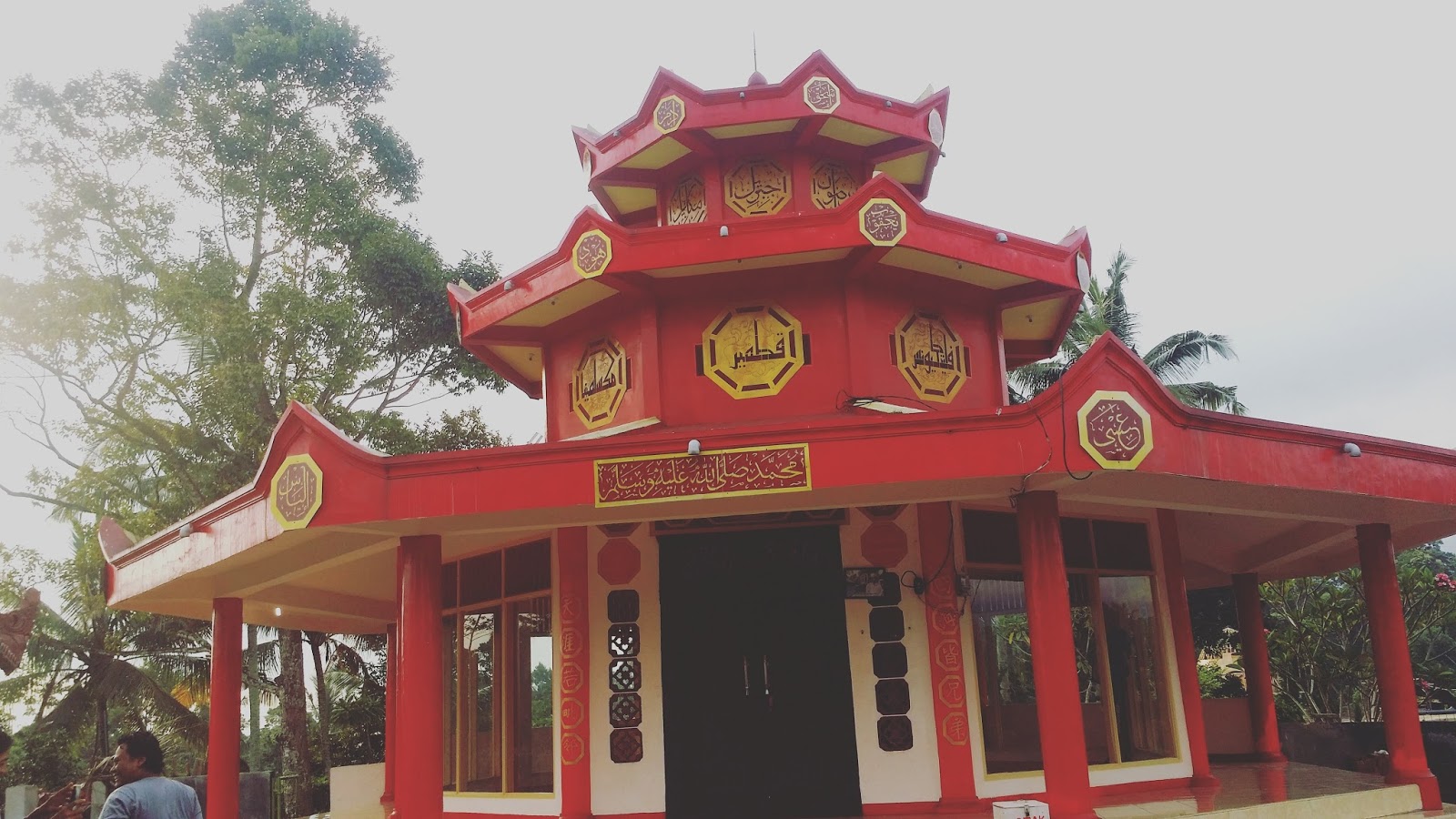 Masjid Cina Desa Pakuan Narmada, Lombok Barat