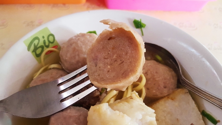 Bakso daging sapi yang gurih dan sedap (dok. pribadi).