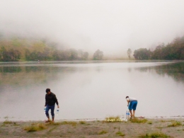 Mengambil air Ranu Kumbolo (dok.pri)