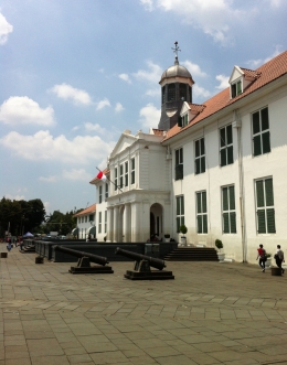 Kantor Balai Kota Batavia yang kini menjadi Museum Sejarah Jakarta. (Foto: BDHS)