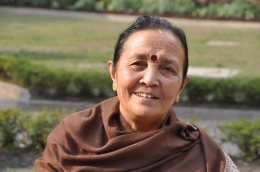 Anuradha Koirala tersenyum gembira, FOTO: strensinger.de