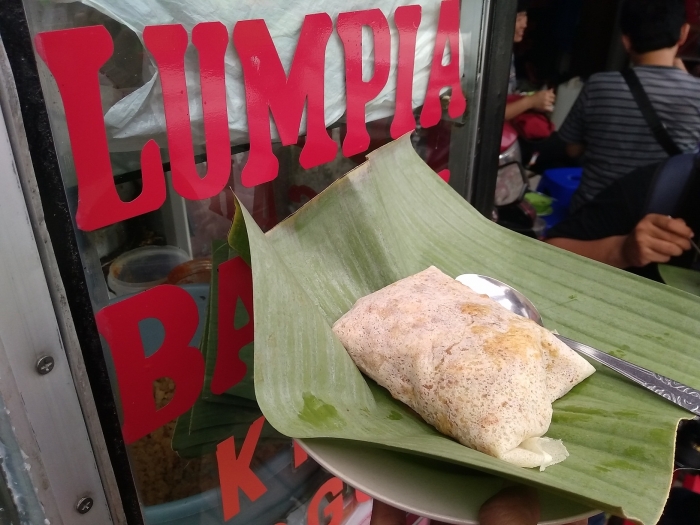 Lumpia Basah khas Bogor (dok. Andini Harsono)