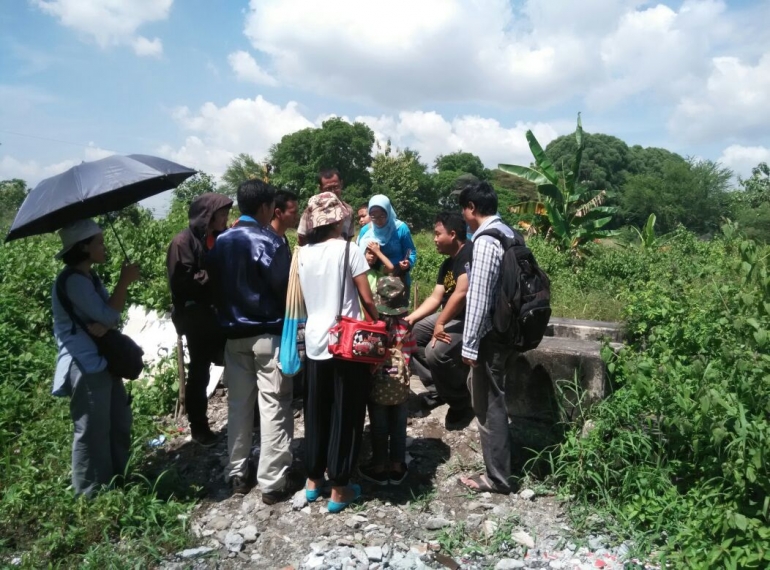 bantalan rel milik SS yang digunakan untuk duduk. sumber : dokumen pribadi