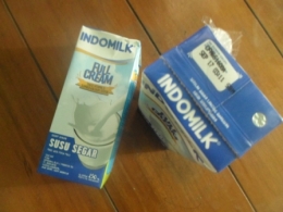 Susu NEW INDOMILK 250ml yang berhasil saya dapatkan sehari sebelum hilang di pasaran minimarket | dokpri