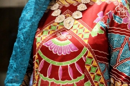 Batik Etnik Tangsel motif Kipas Istana Kesultanan Banten. (Foto: Gapey Sandy)