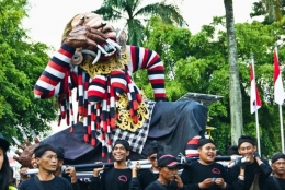 Kirab ogoh-ogoh di Yogyakarta. Dokumentasi Hendra Wardhana.