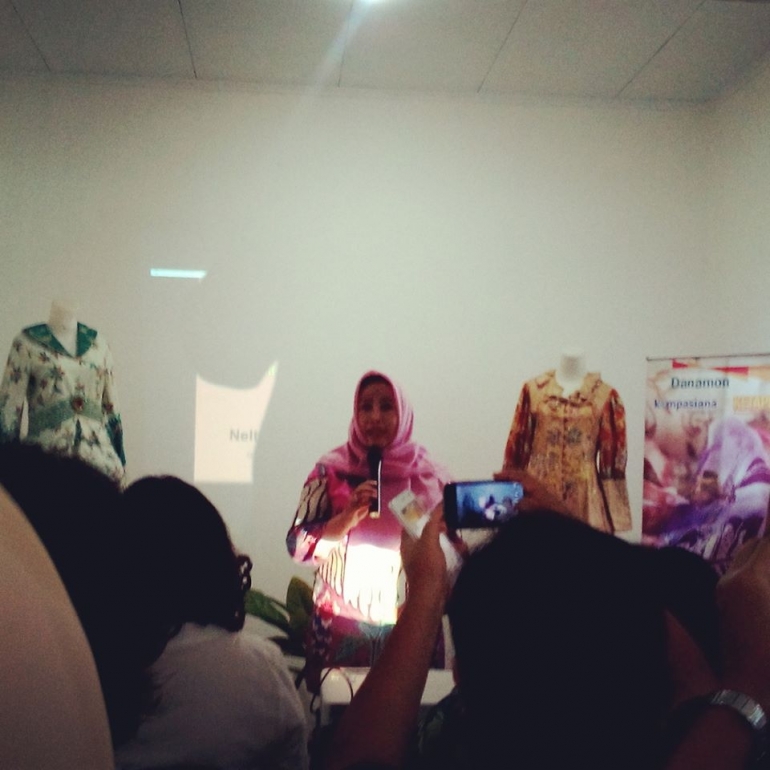 Dra.Nelty Fariza, pengusaha batik Tangsel