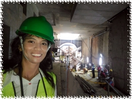 Saya salut kepada para pekerja proyek MRT ini, mereka bekerja di kedalaman 20-25 meter di bawah tanah, tak terdengar lelahnya, mengerjakan sistem transportasi untuk Jakarta lebih baik. (foto:dokpri)