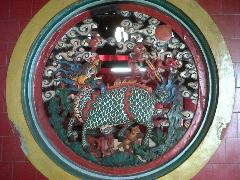 Ornamen Kilin di Klenteng Dewi Kwan Iem (Dok Pri)