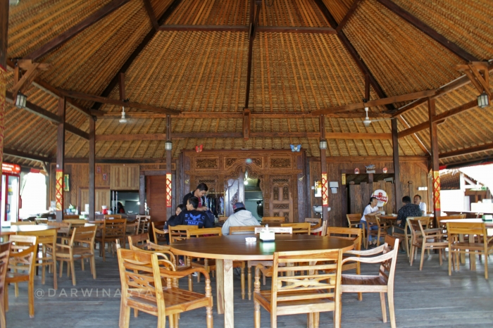 Dream Island Wisata Baru di Pantai Mertasari oleh Darwin Dream Island Wisata Baru di Pantai Mertasari oleh Darwin